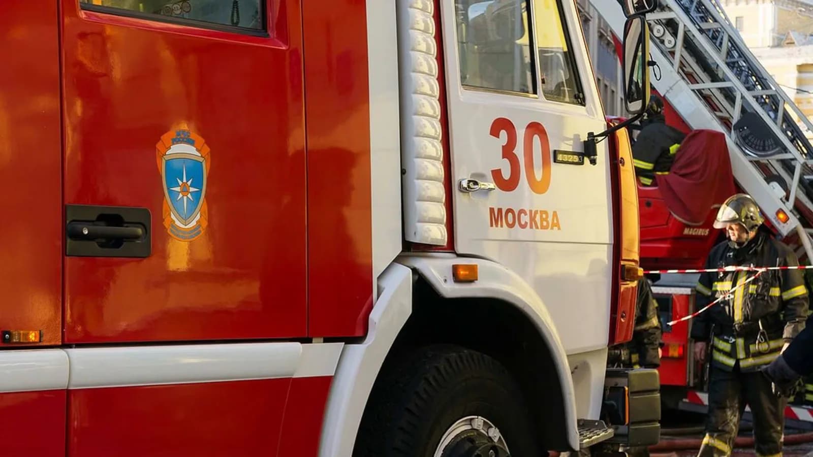 Cuatro muertos y ocho heridos por un incendio en un centro comercial ruso