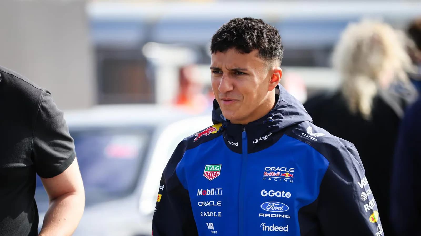 Isack Hadjar continuará en Red Bull durante la temporada 2027 de Fórmula 1