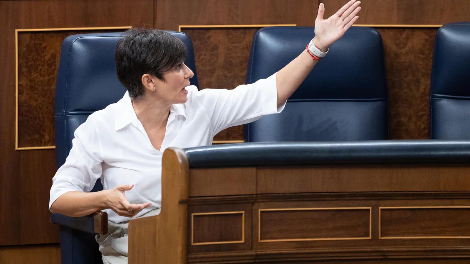 Rodríguez reclama apoyo al decreto de vivienda para frenar desahucios como el de Maricarmen