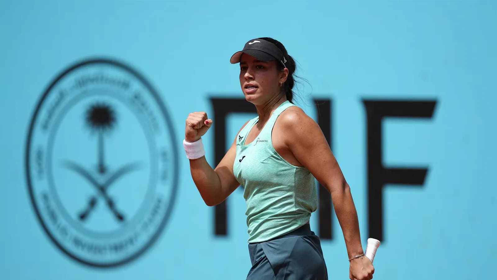 Jessica Bouzas le dio a España el primer punto ante Kazajistán