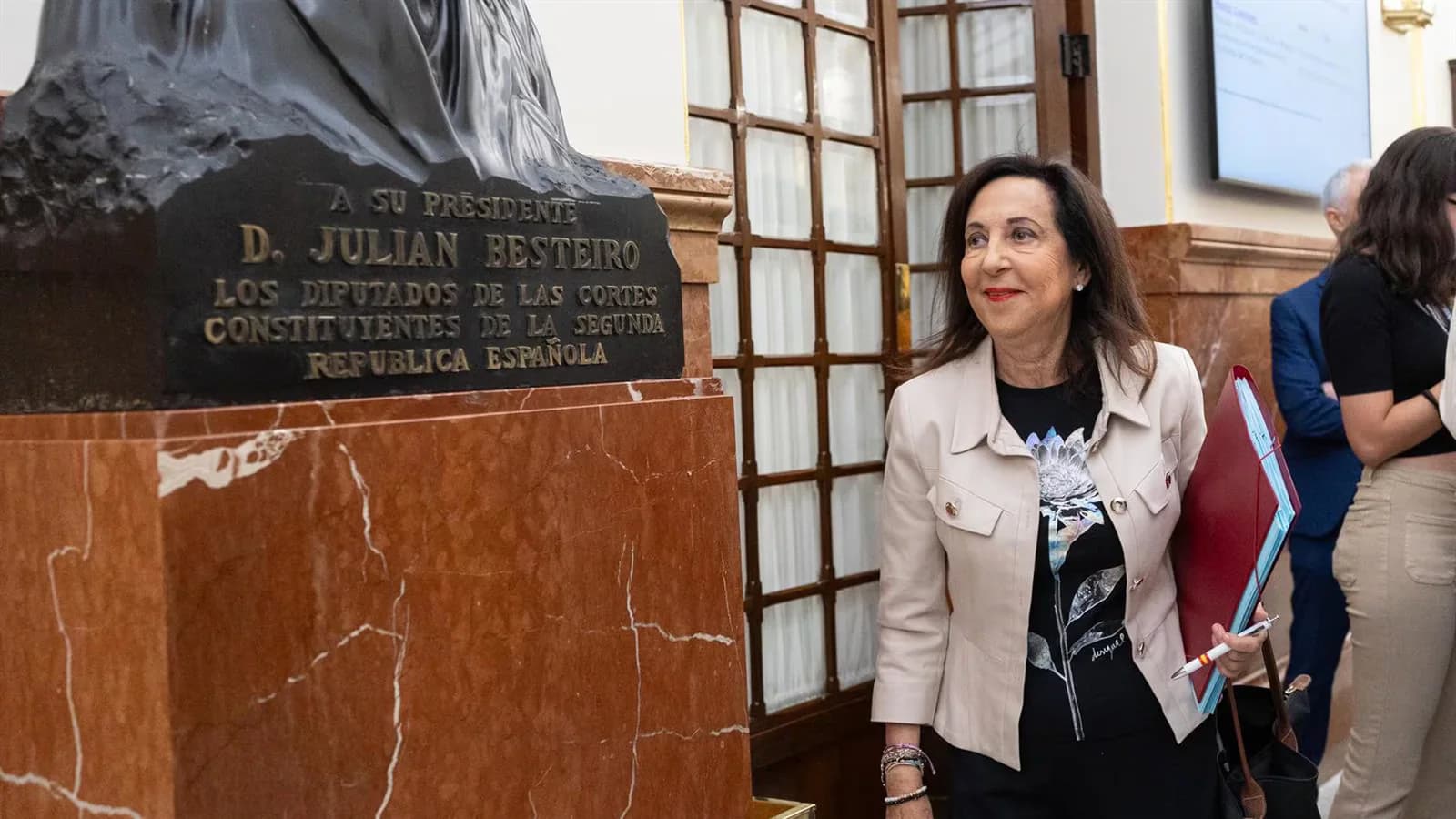 Robles respalda a Sánchez y promete colaborar con la jueza del caso Ceuta