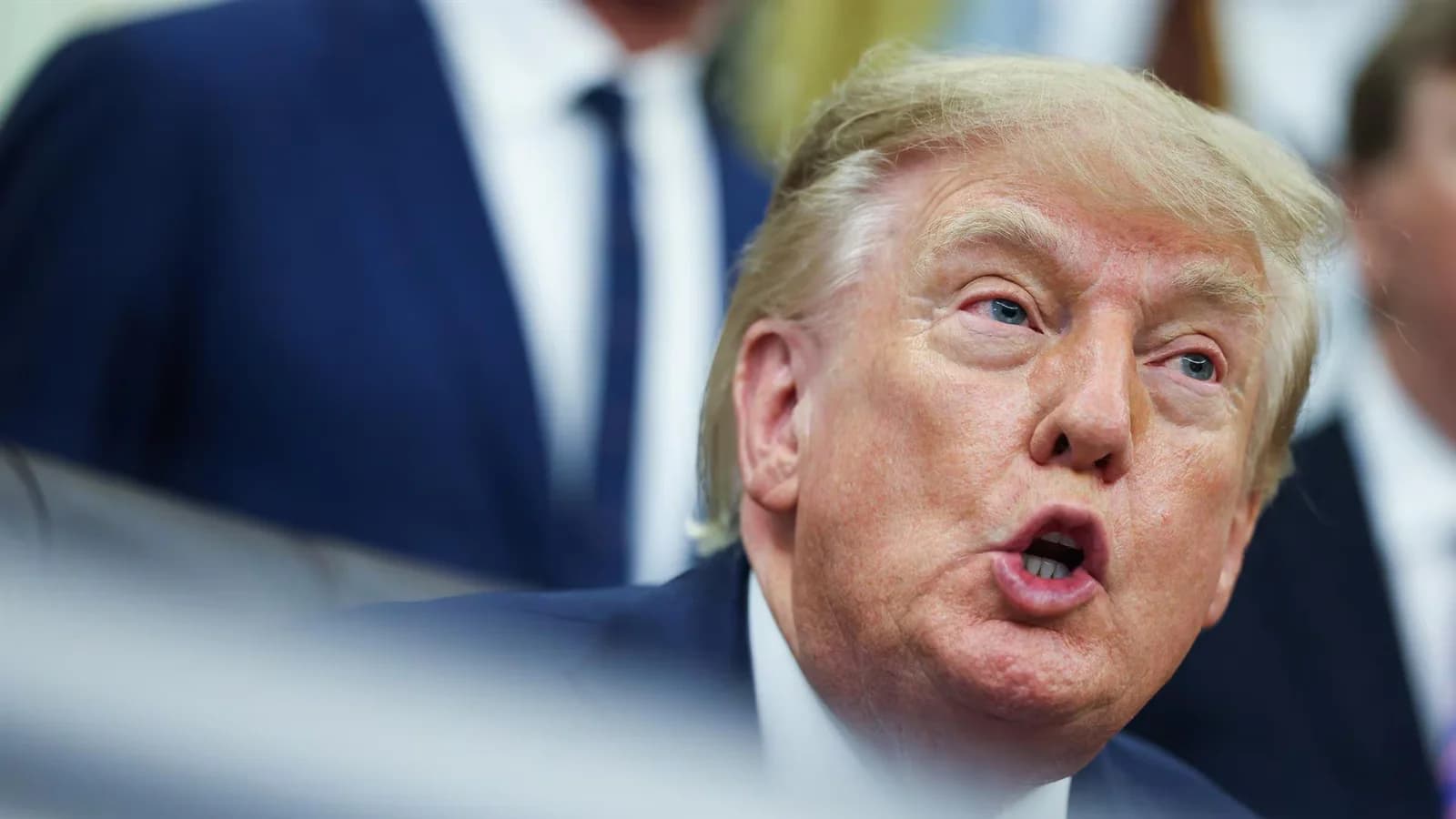 Trump analiza prohibir durante 90 días las exportaciones de gasóleo