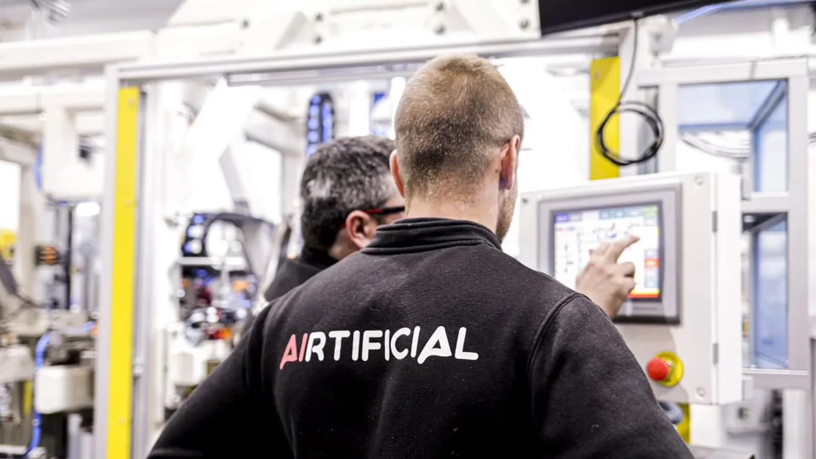 Airtificial supervisará por 3 millones de euros la modernización de 40 centros infantiles en El Salvador