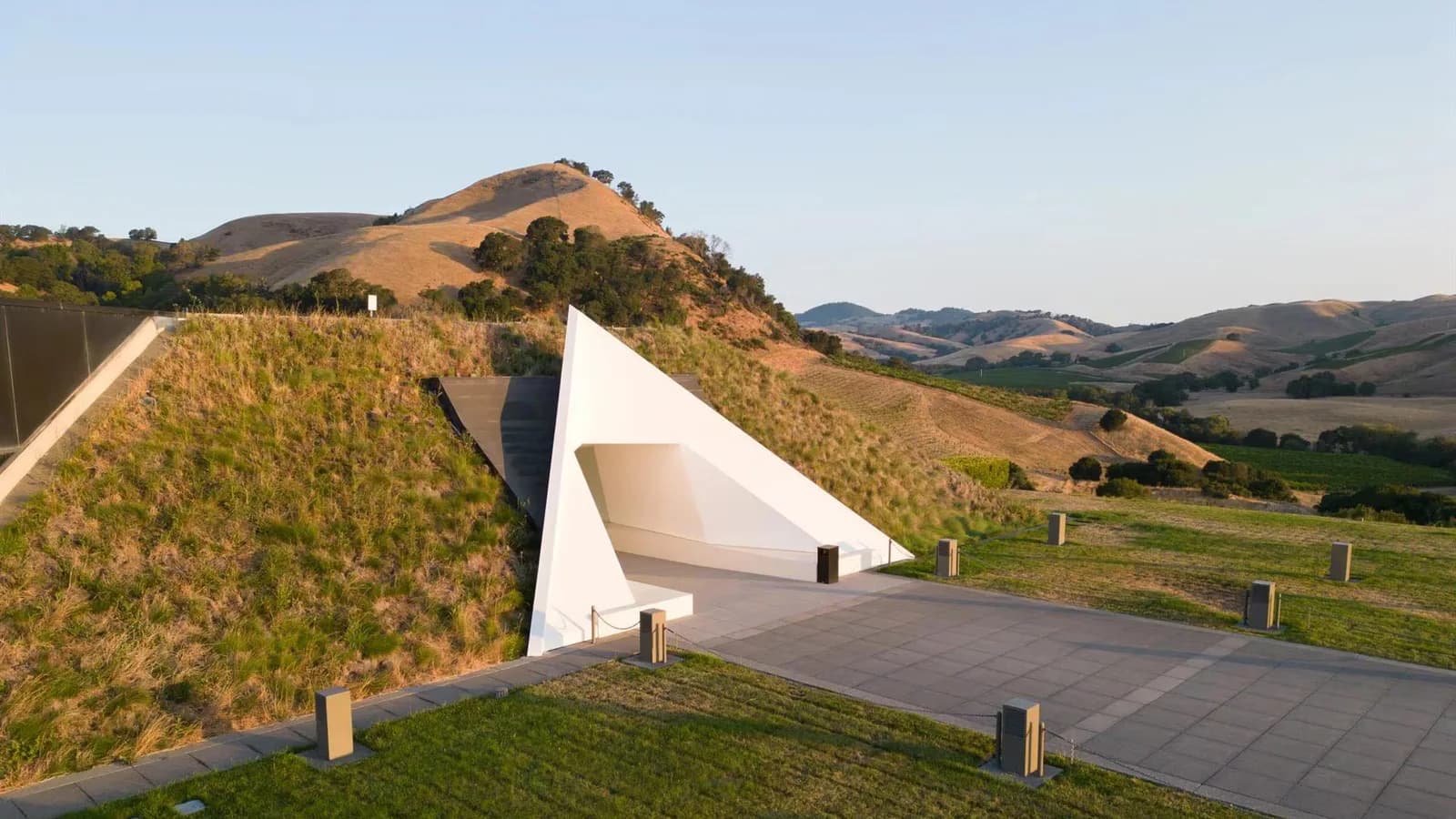 Raventós Codorníu vende Artesa Winery, su bodega en Napa Valley, a Jean-Charles Boisset