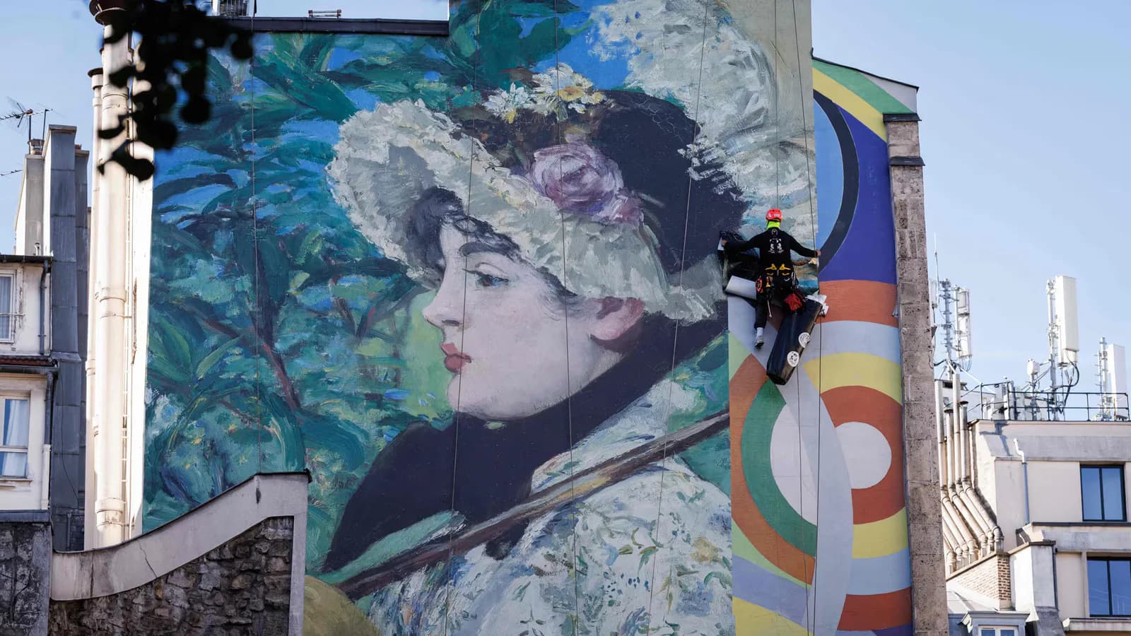 La Primavera de Manet reaparece en una gigantografía instalada en París