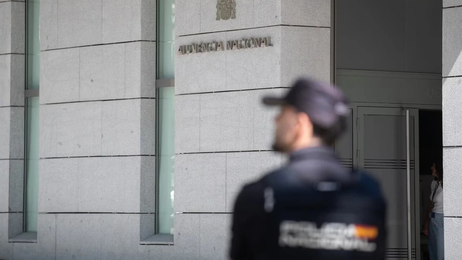 Libertad con restricciones para el presunto cerebro financiero del caso Plus Ultra