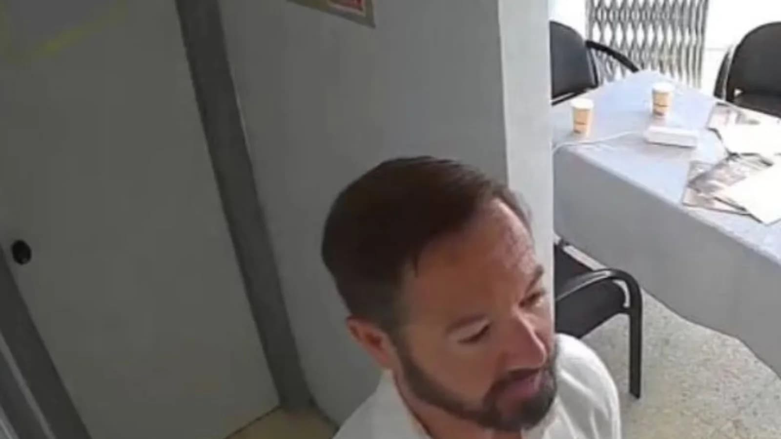 Citan como investigado al concejal de Vox Juanma Badenas por la denuncia del Sindicat d’Estudiants