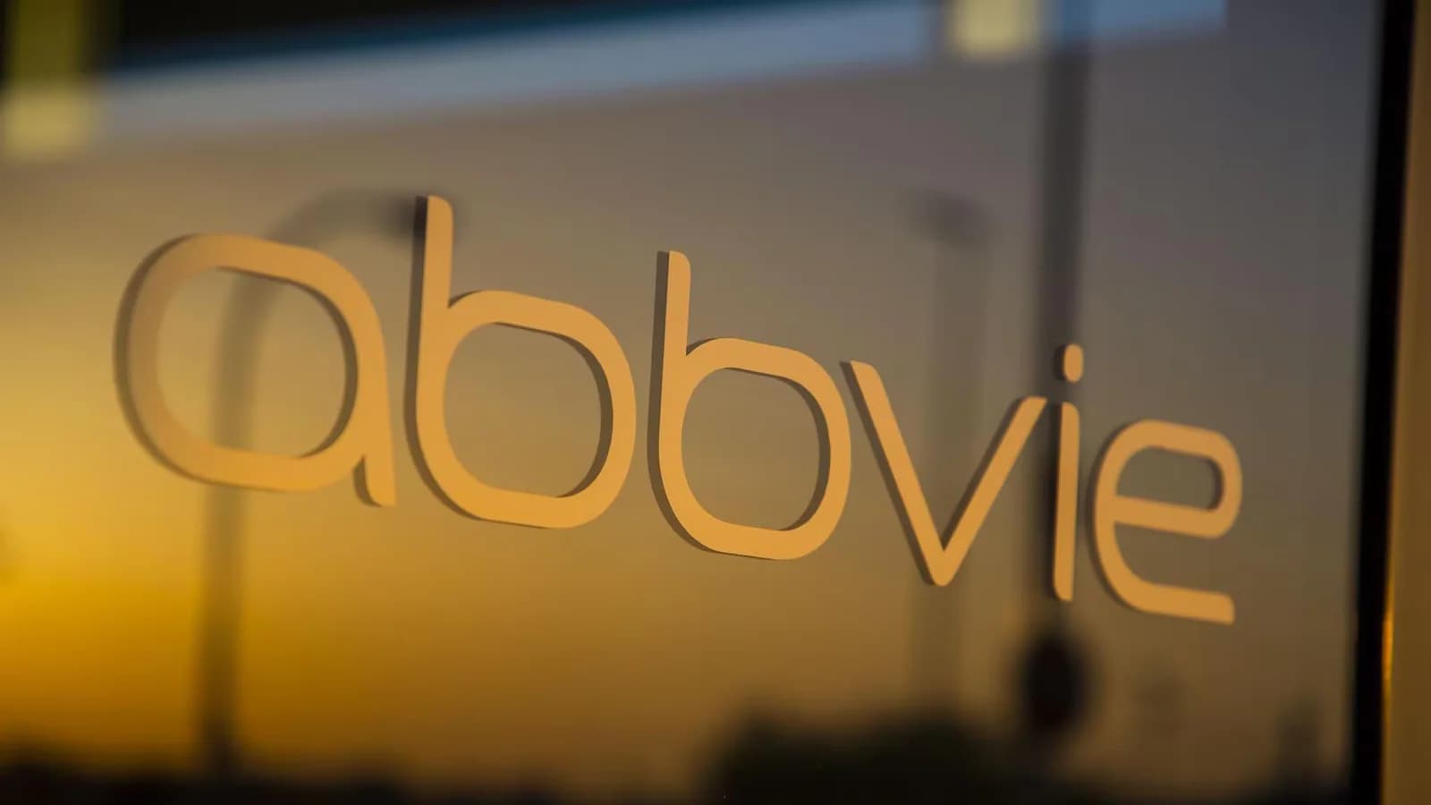 AbbVie informa resultados preliminares positivos de etentamig en mieloma múltiple