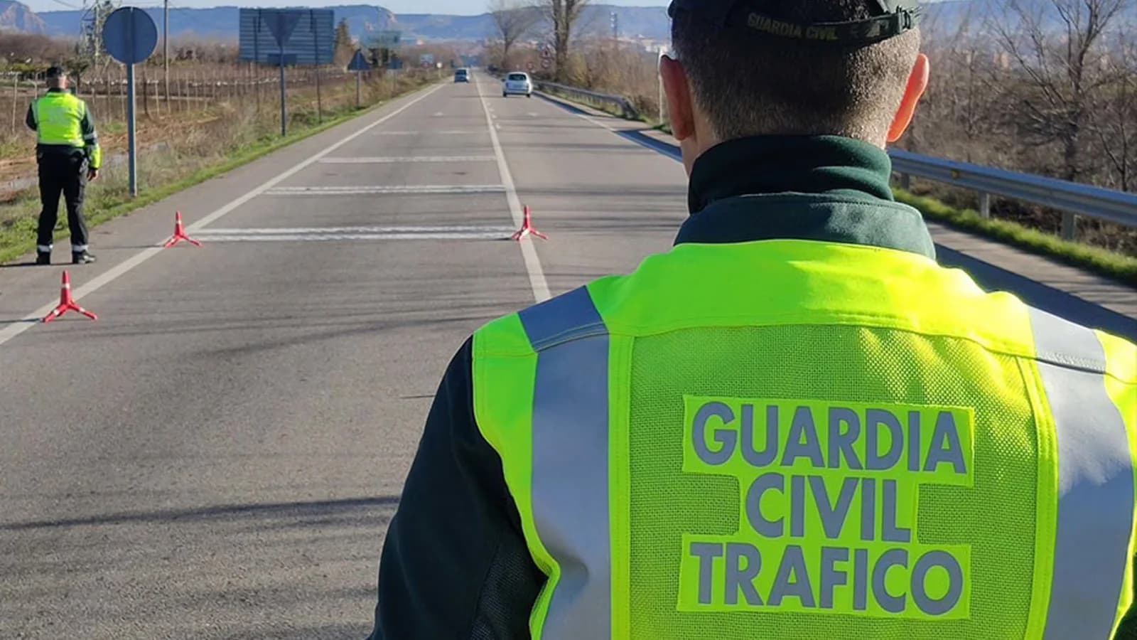 Detuvieron al conductor que atropelló a un operario en la A-62 y huyó