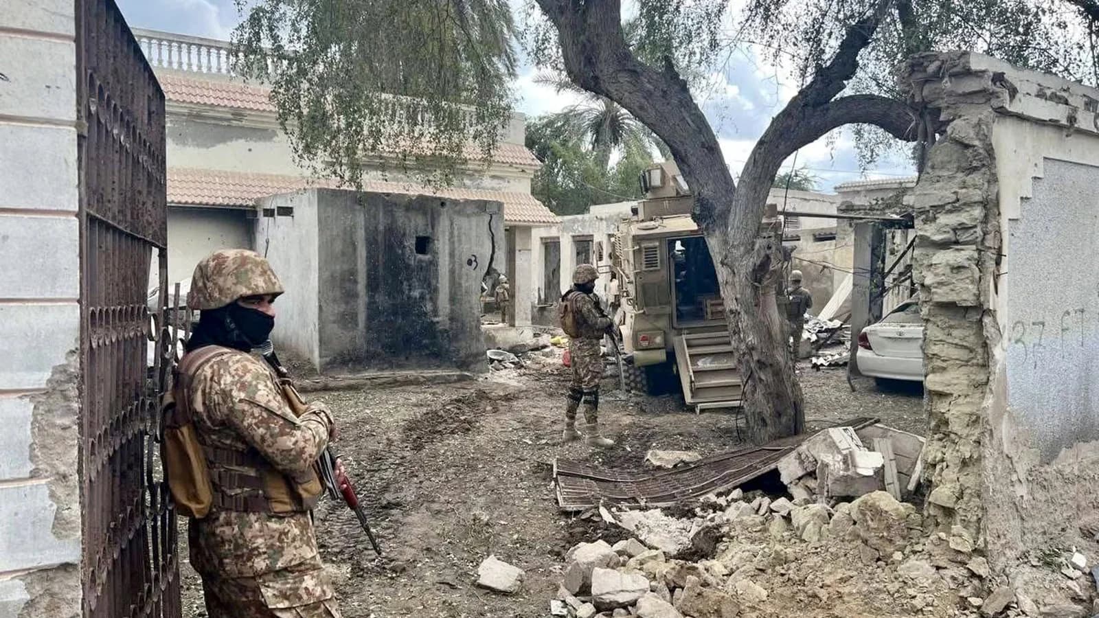 Pakistán informó el abatimiento de 33 presuntos terroristas en Baluchistán
