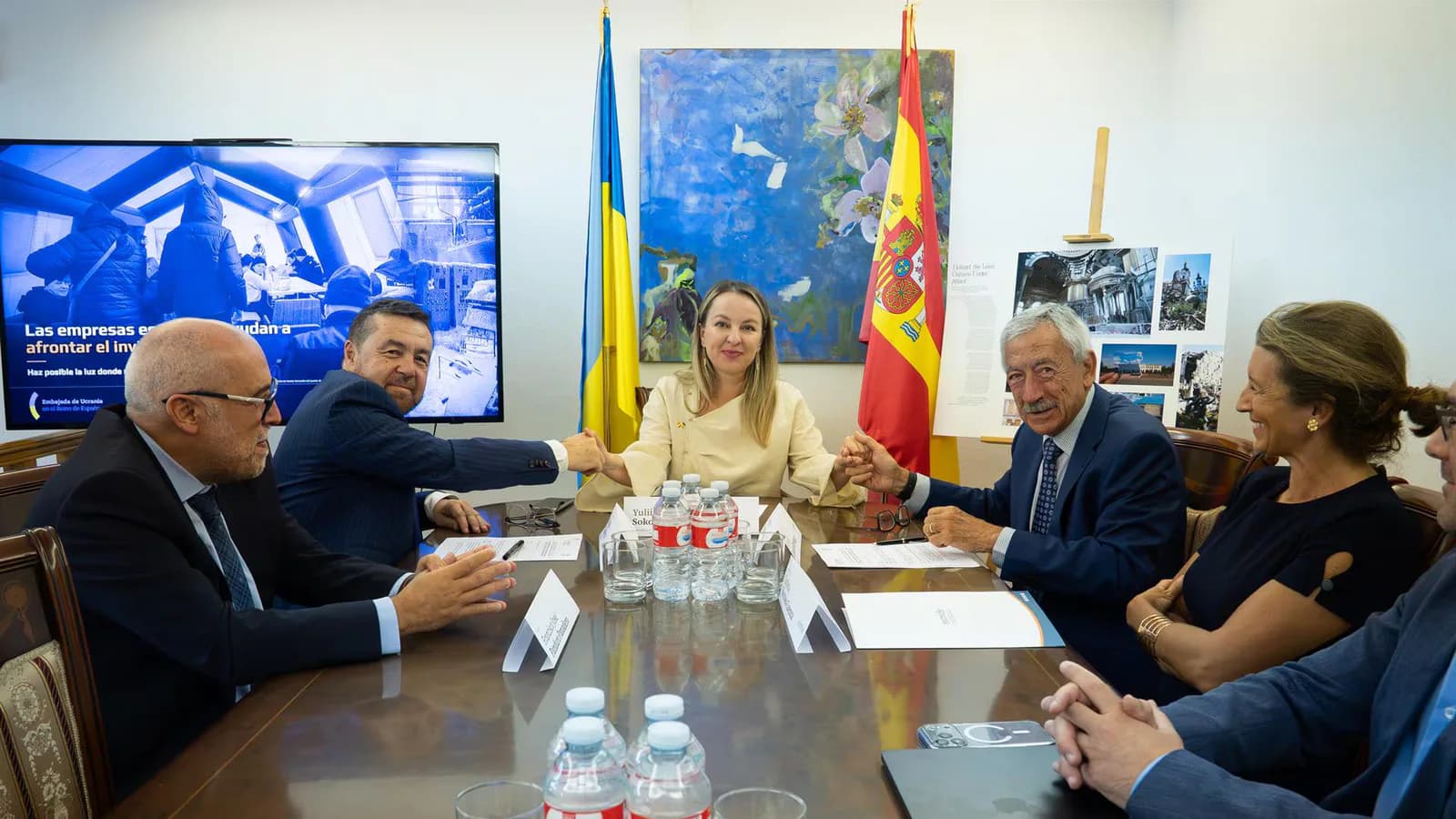 Aesmide y Help to Ukraine impulsan una campaña para enviar generadores a Ucrania