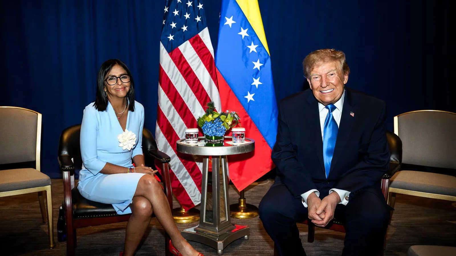 Venezuela desbloquea sitios de medios tras avances en el diálogo político