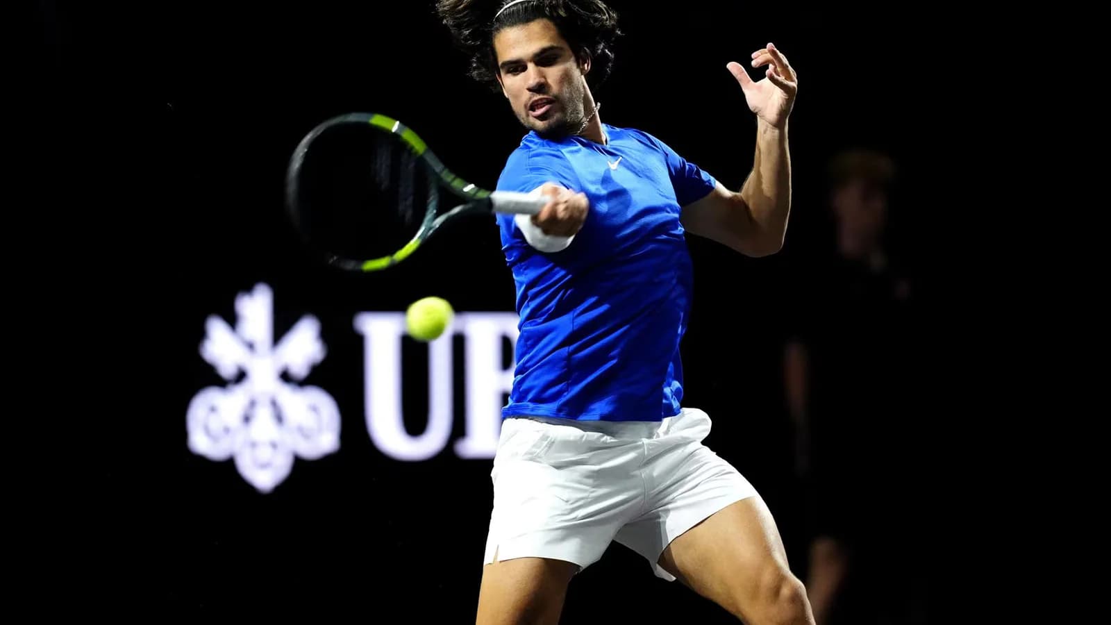 Alcaraz sostiene a Europa en la Laver Cup tras la caída de Zverev