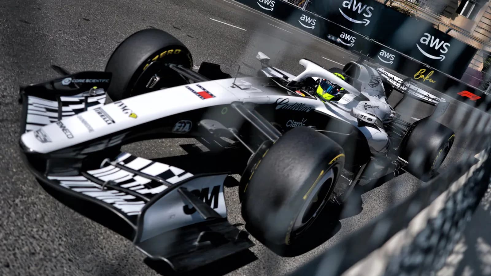 Checo Pérez volvió a Bakú y terminó 14° en su regreso a la Fórmula 1