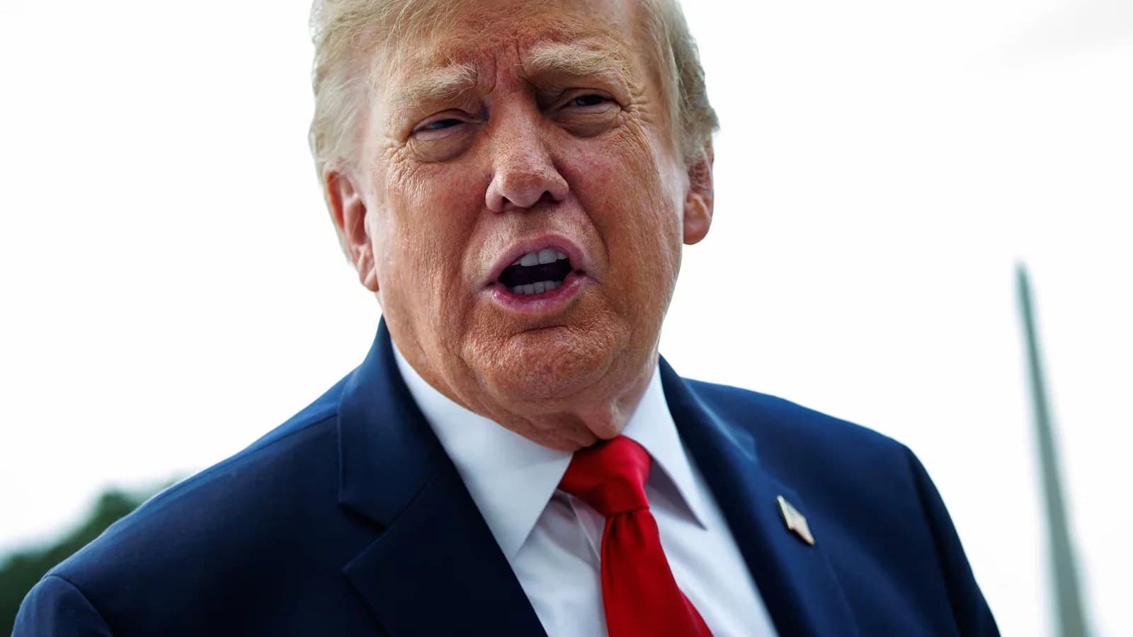 Trump anuncia nuevas normas de eficiencia para vehículos en Estados Unidos