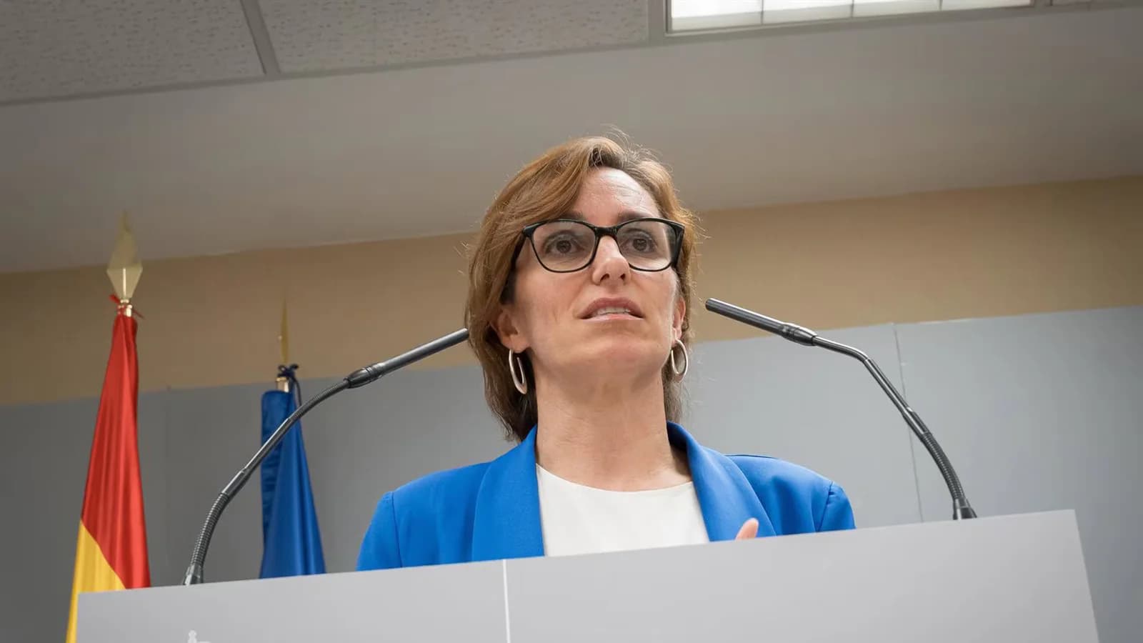 Mónica García reclama que el Gobierno apruebe el “decreto Maricarmen”