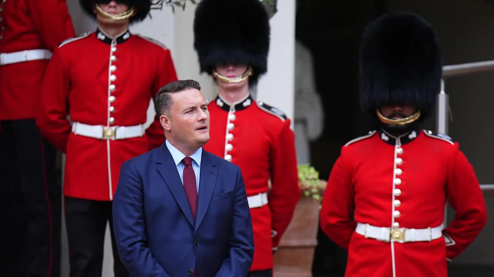 Reino Unido afirma que Argentina no puede tomar las Malvinas