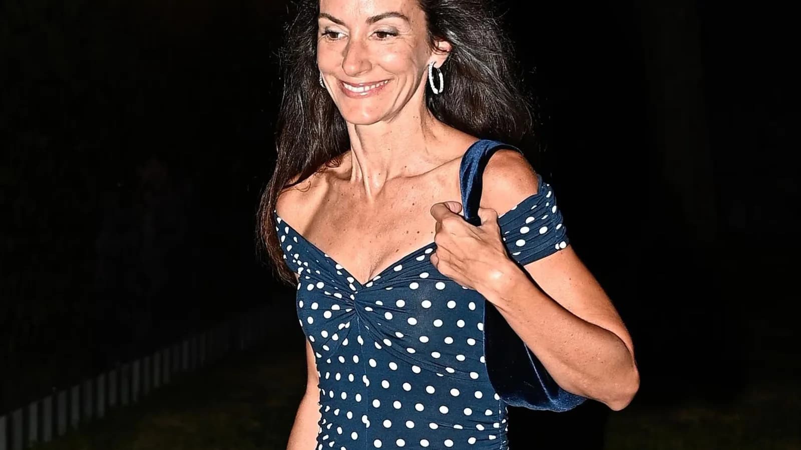 Telma Ortiz expresa su orgullo por la princesa Leonor y la infanta Sofía