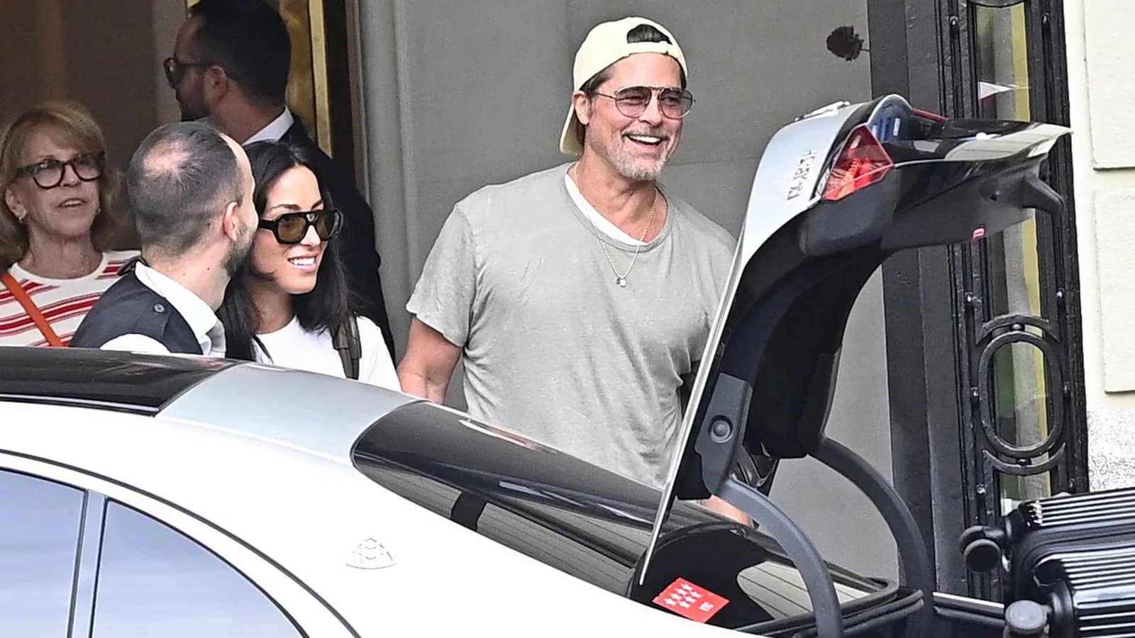 Brad Pitt dejó España junto a Inés de Ramón tras pasar por Madrid y San Sebastián