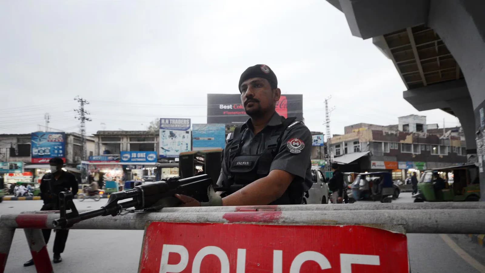 Pakistán reporta 71 presuntos terroristas muertos en Baluchistán