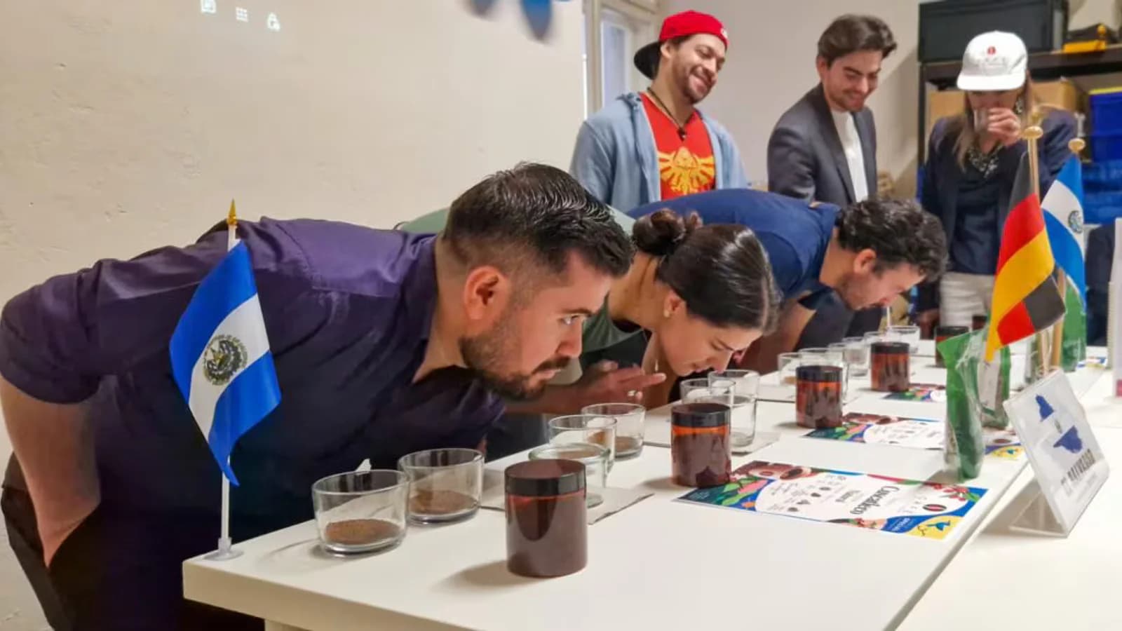 El Salvador presentó café, cacao y licores en Turquía y Alemania