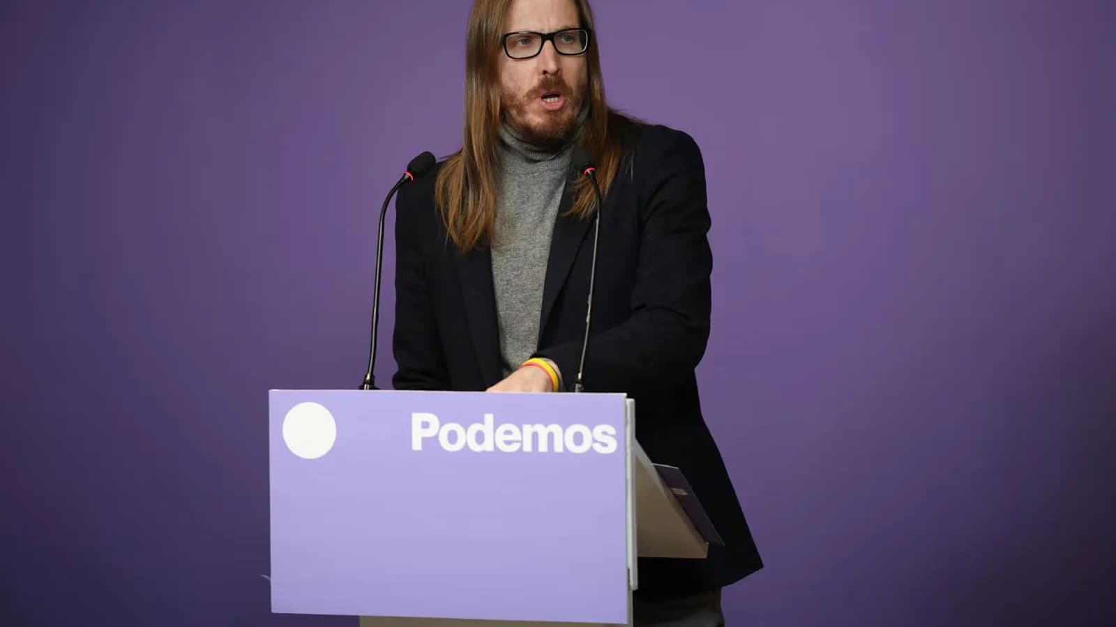 Podemos invita a Ada Colau a competir en primarias para una candidatura de izquierda