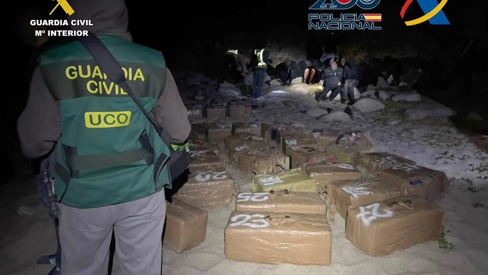 Libertad provisional para un investigado por descargar 1.617 kilos de cocaína en Muxía