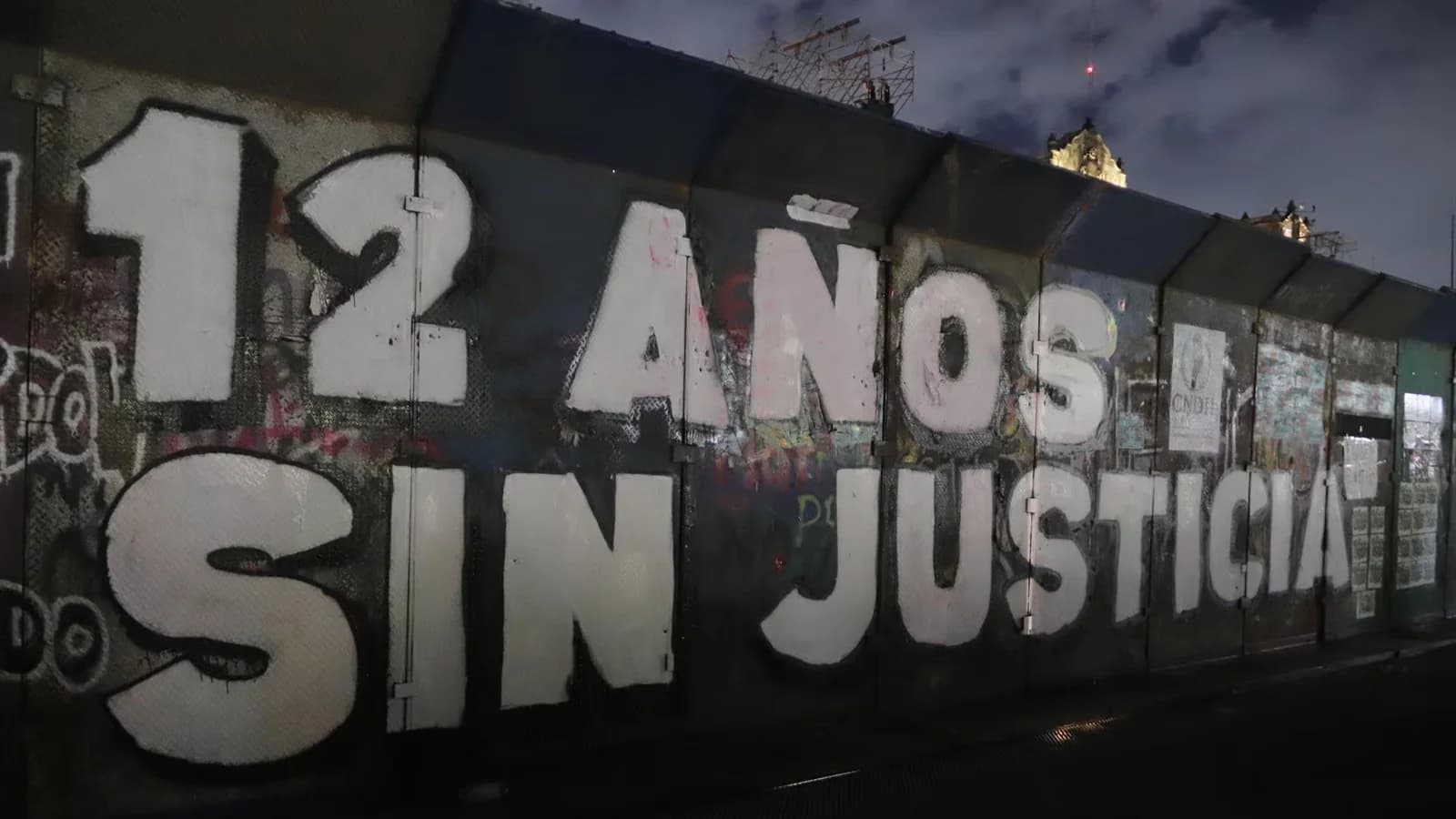 México amplía la investigación por la desaparición de los 43 estudiantes de Ayotzinapa
