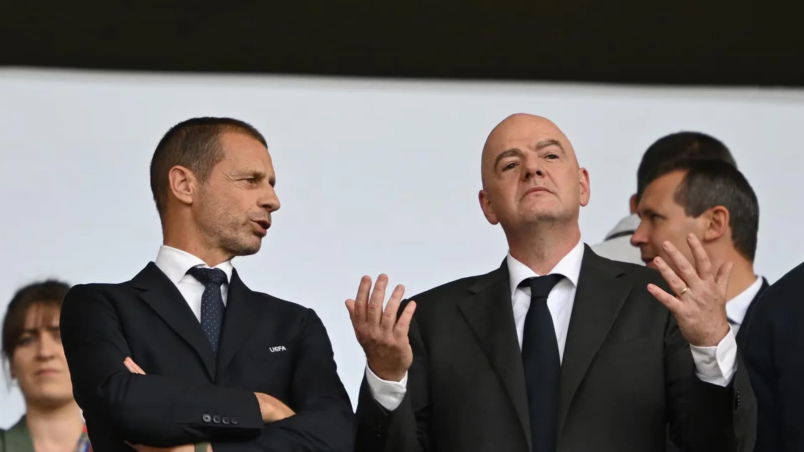 La FIFA acusa a la UEFA de desinformar para frenar el plan comercial de Infantino