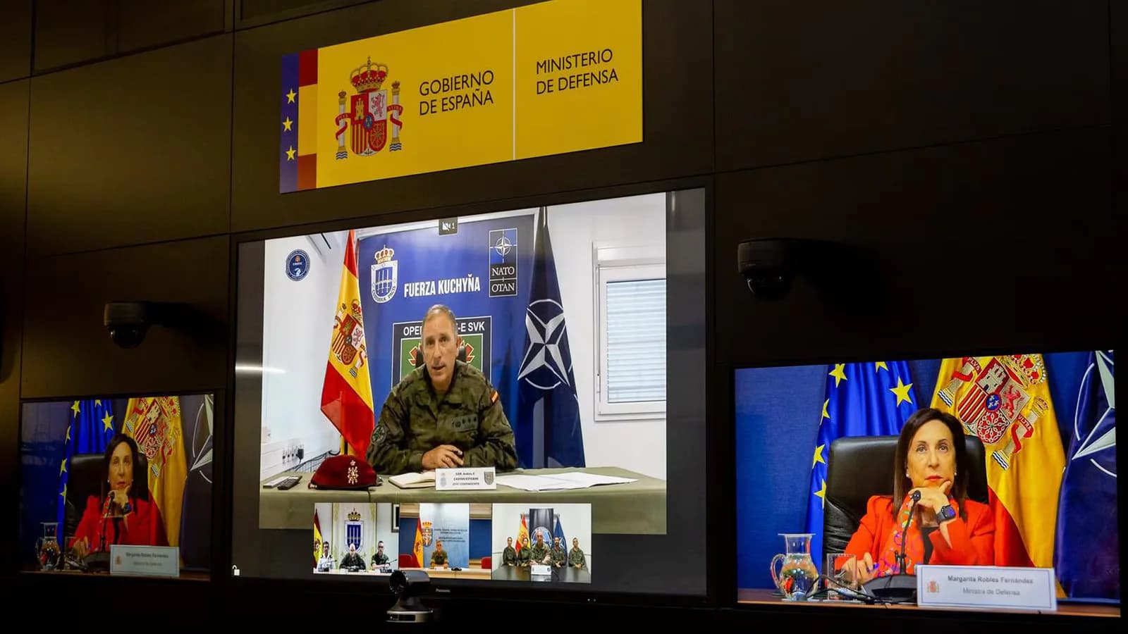 Robles destaca el papel del contingente español en Eslovaquia