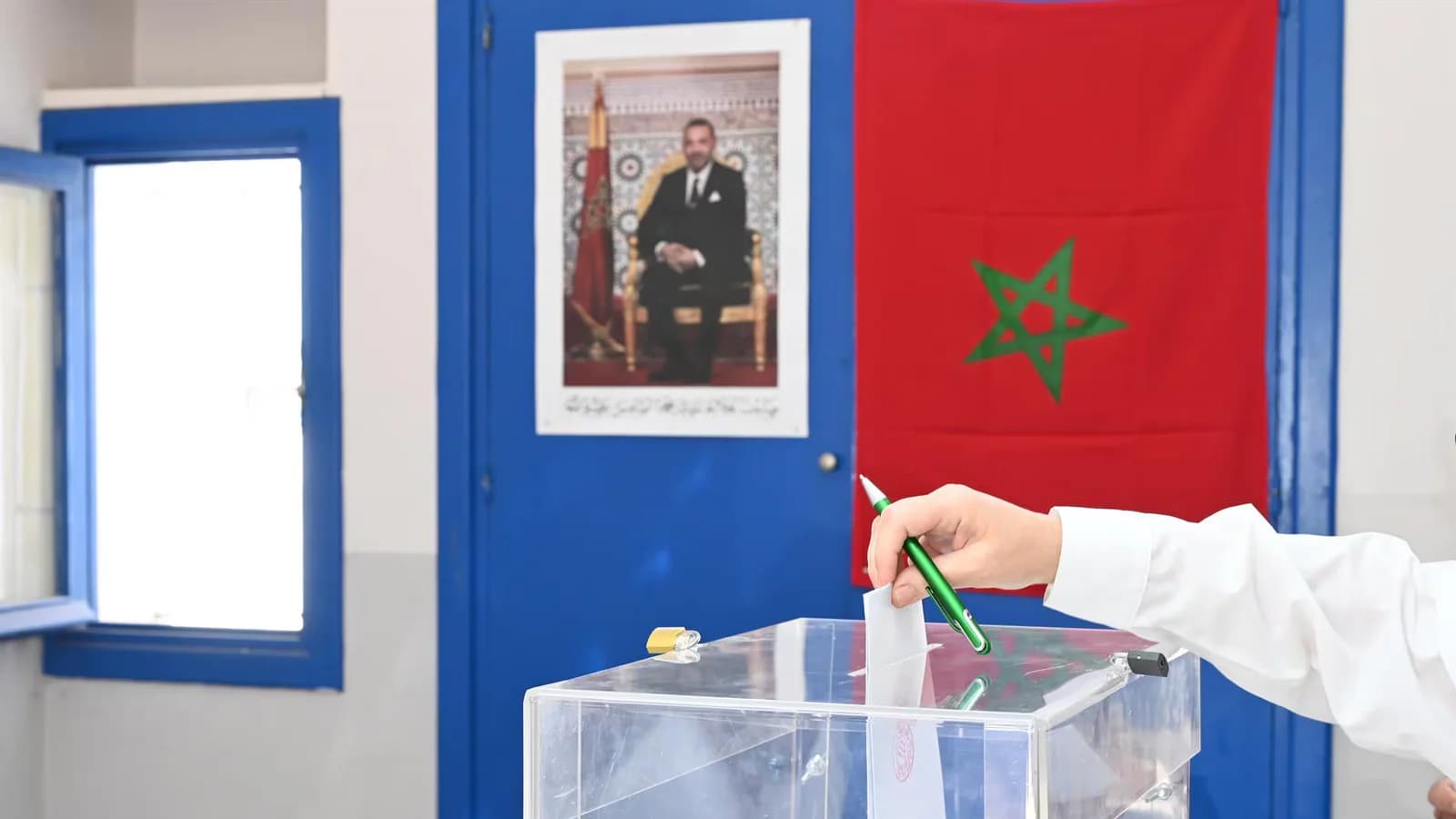 Mohamed VI designó a Fátima Zahra el Mansuri como jefa de Gobierno de Marruecos