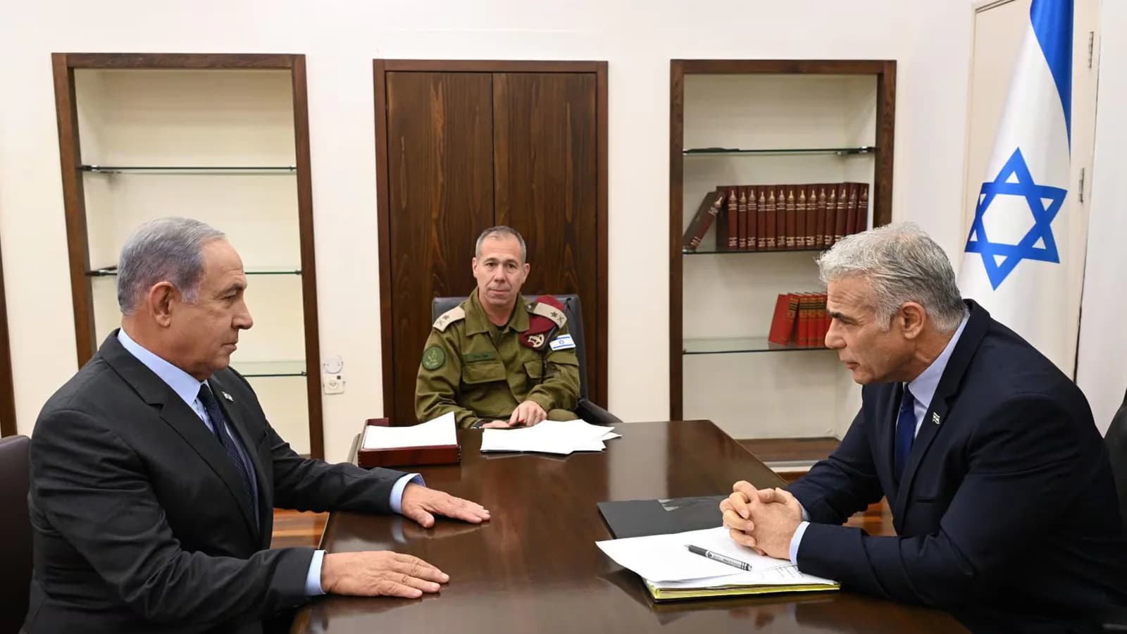 Netanyahu informó a Lapid sobre posibles ataques antes de las elecciones