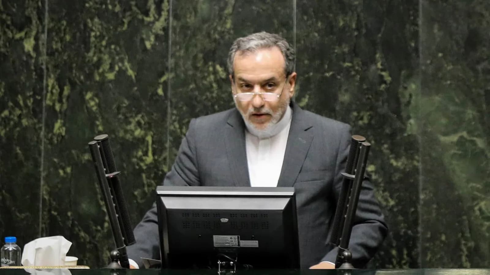 Irán aguarda la respuesta de Estados Unidos a su plan para reabrir Ormuz