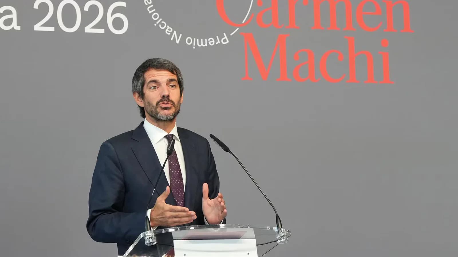 Urtasun reclama mantener las movilizaciones y confía en aprobar los dos decretos de vivienda