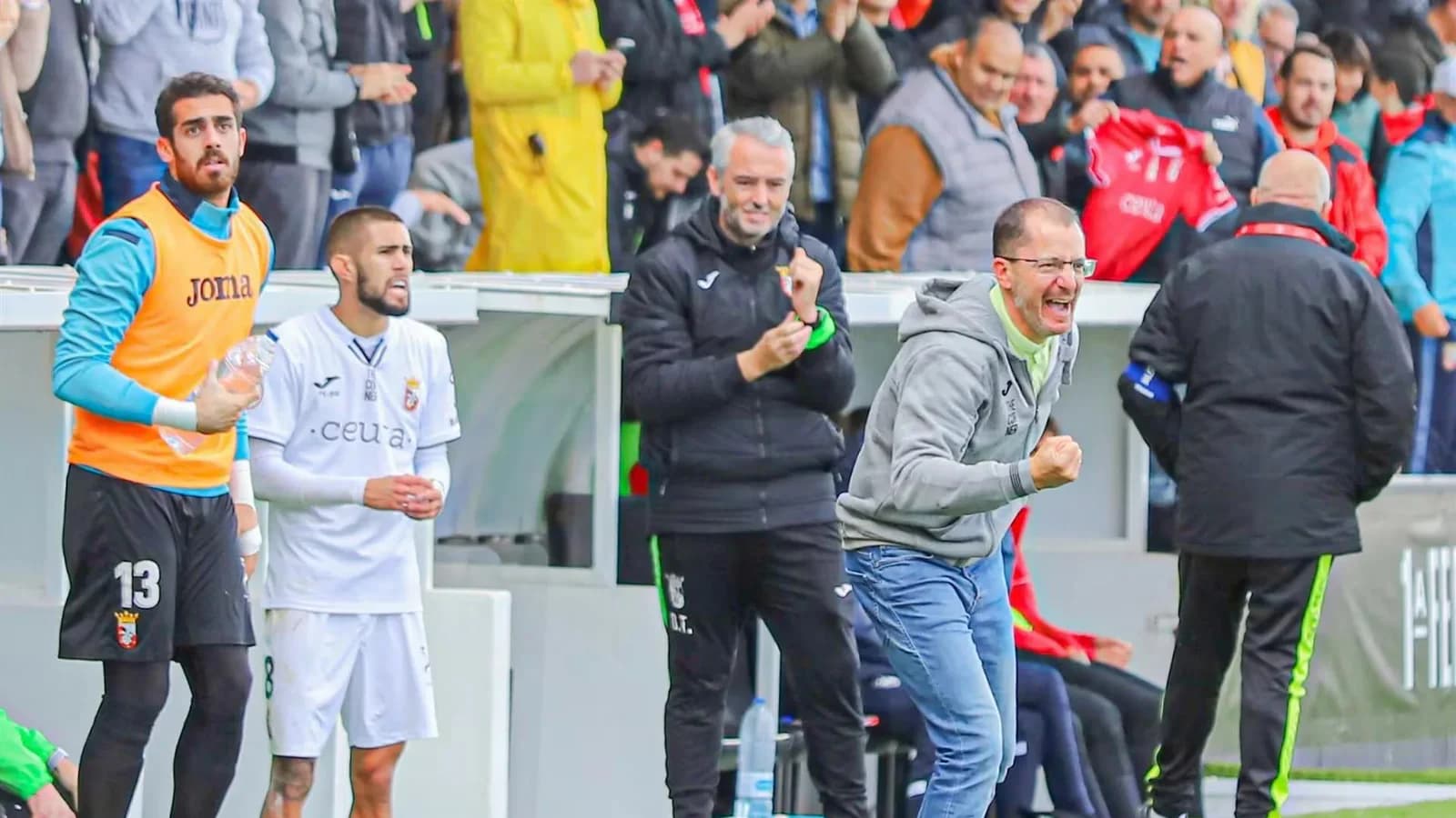 Betis y AD Ceuta aplazan el amistoso de La Cartuja y evalúan jugarlo en Ceuta