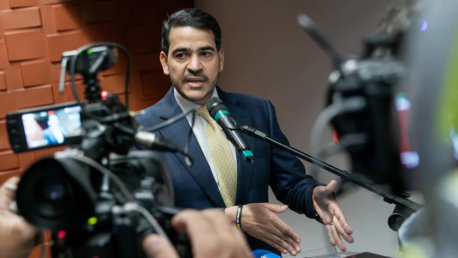 Brasil pide investigar fondos de EE.UU. para atacar al Supremo y las elecciones