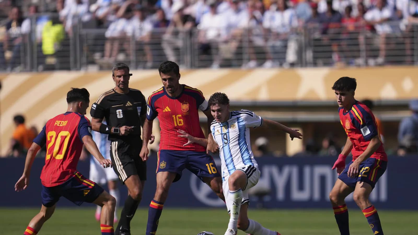 La FIFA destacó la presión tras pérdida como clave del título de España