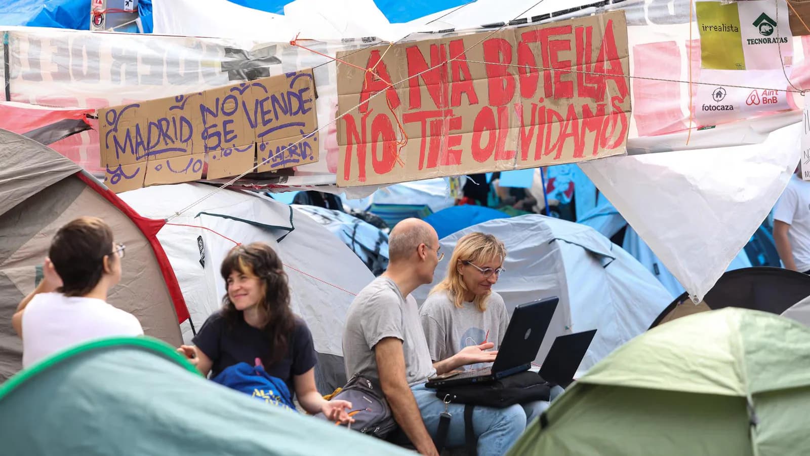 ONG cuestionan el rechazo del Congreso español a los decretos de vivienda