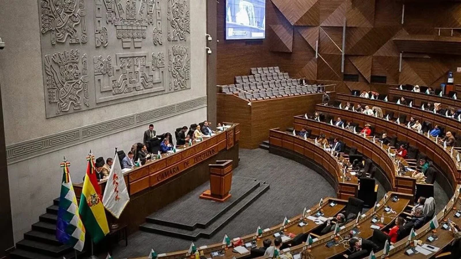Bolivia habilita la suspensión del fiscal general y la designación de un interino