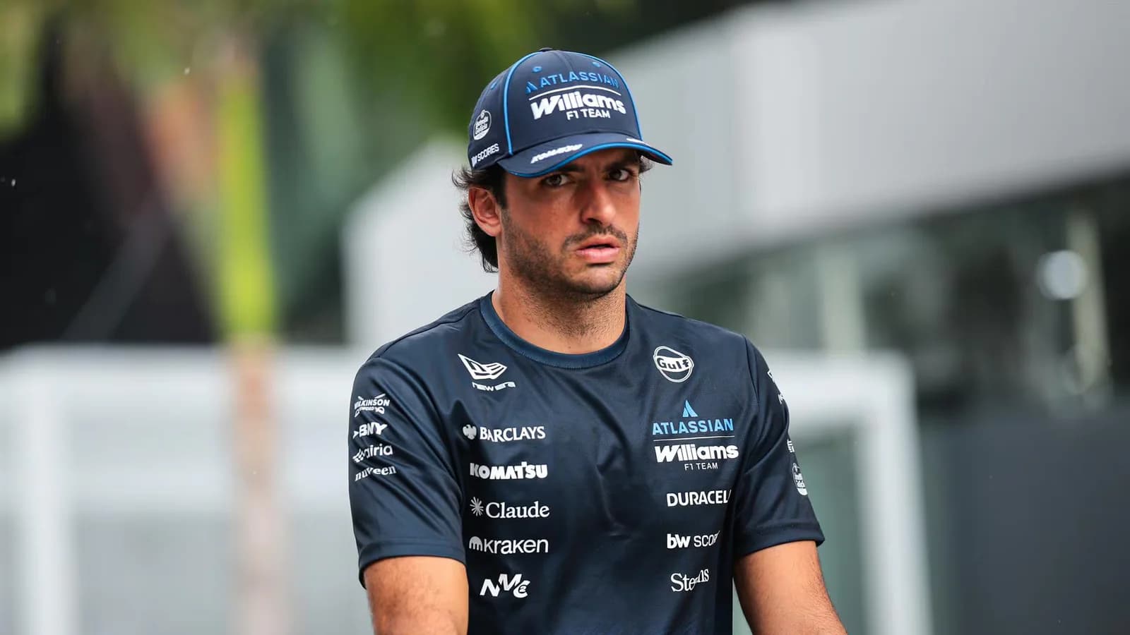 Carlos Sainz largará 13° en Baréin y espera errores para sumar puntos