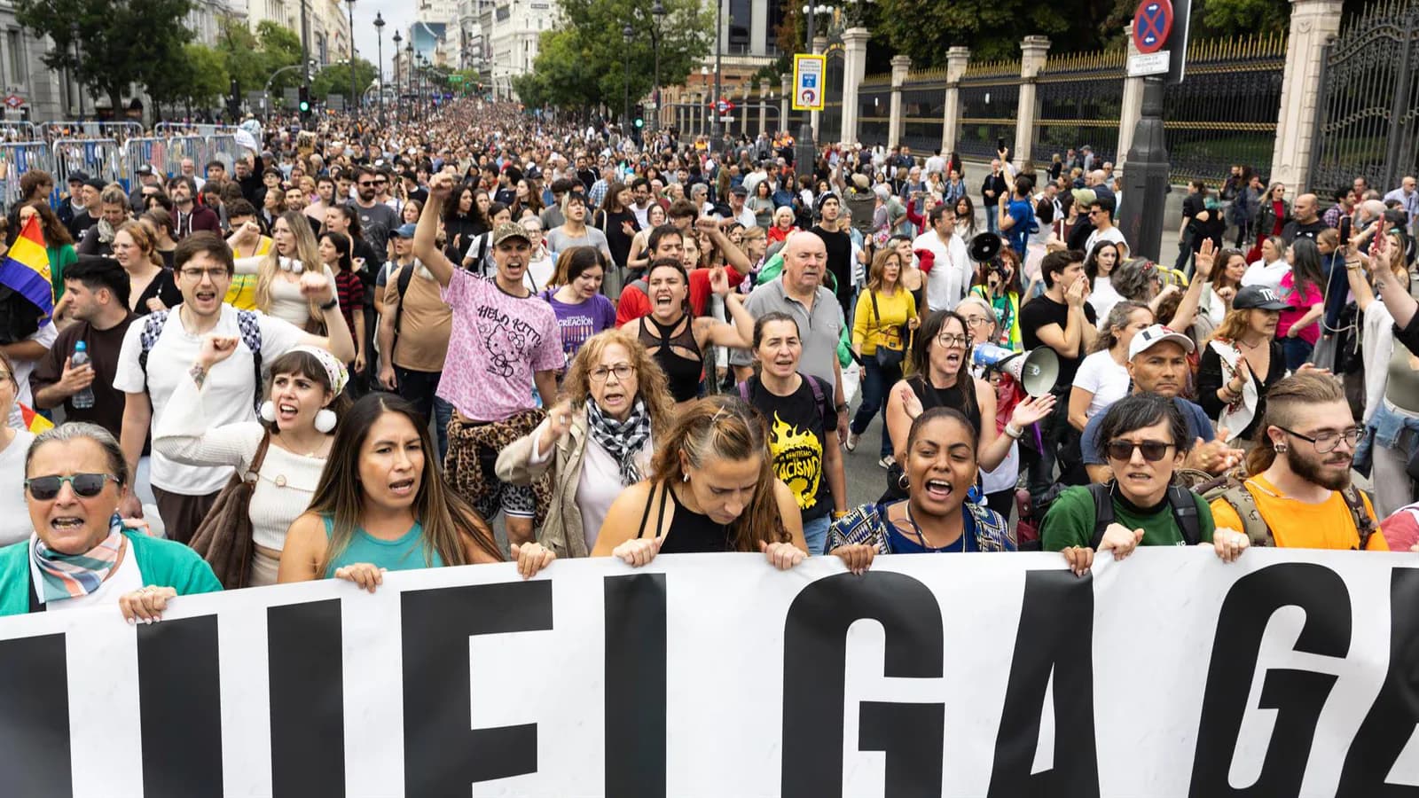 Protestas en 50 localidades de España reclaman una huelga general por la vivienda