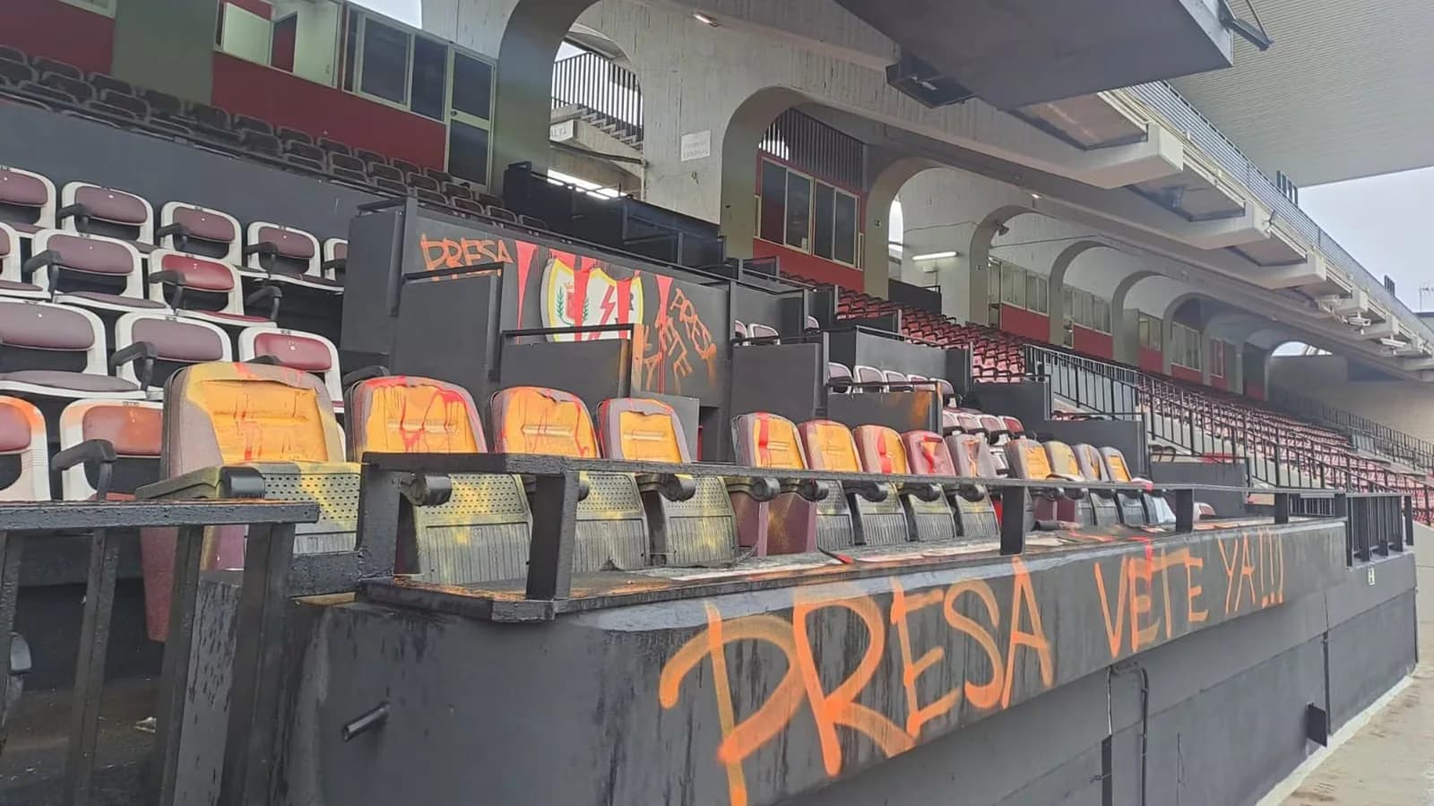 Madrid condenó los daños en el palco del Estadio de Vallecas