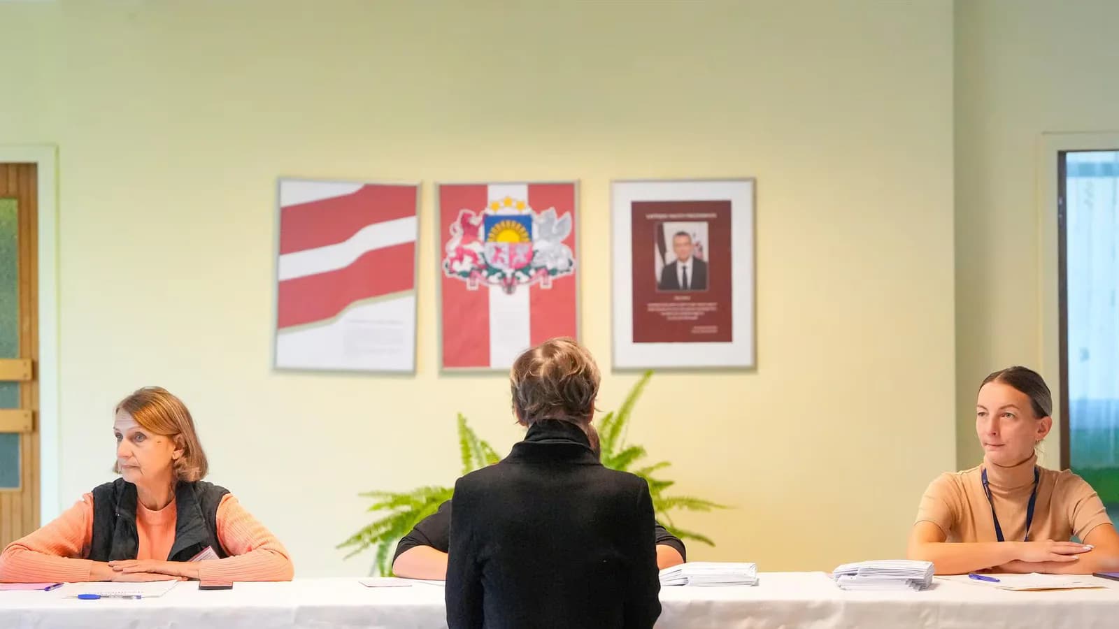 La coalición de Andris Kulbergs lidera las elecciones letonas, según el pie de urna