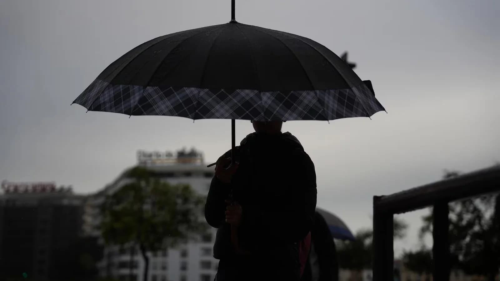Aemet activa el aviso amarillo por lluvias y tormentas en Menorca y Mallorca