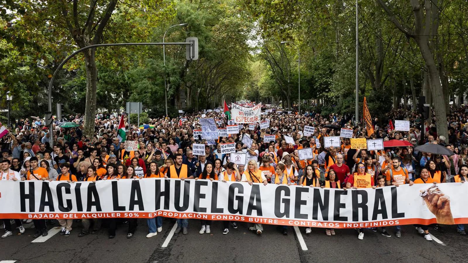Reyes Maroto: “La ciudadanía demanda soluciones, no mentiras ni bulos”
