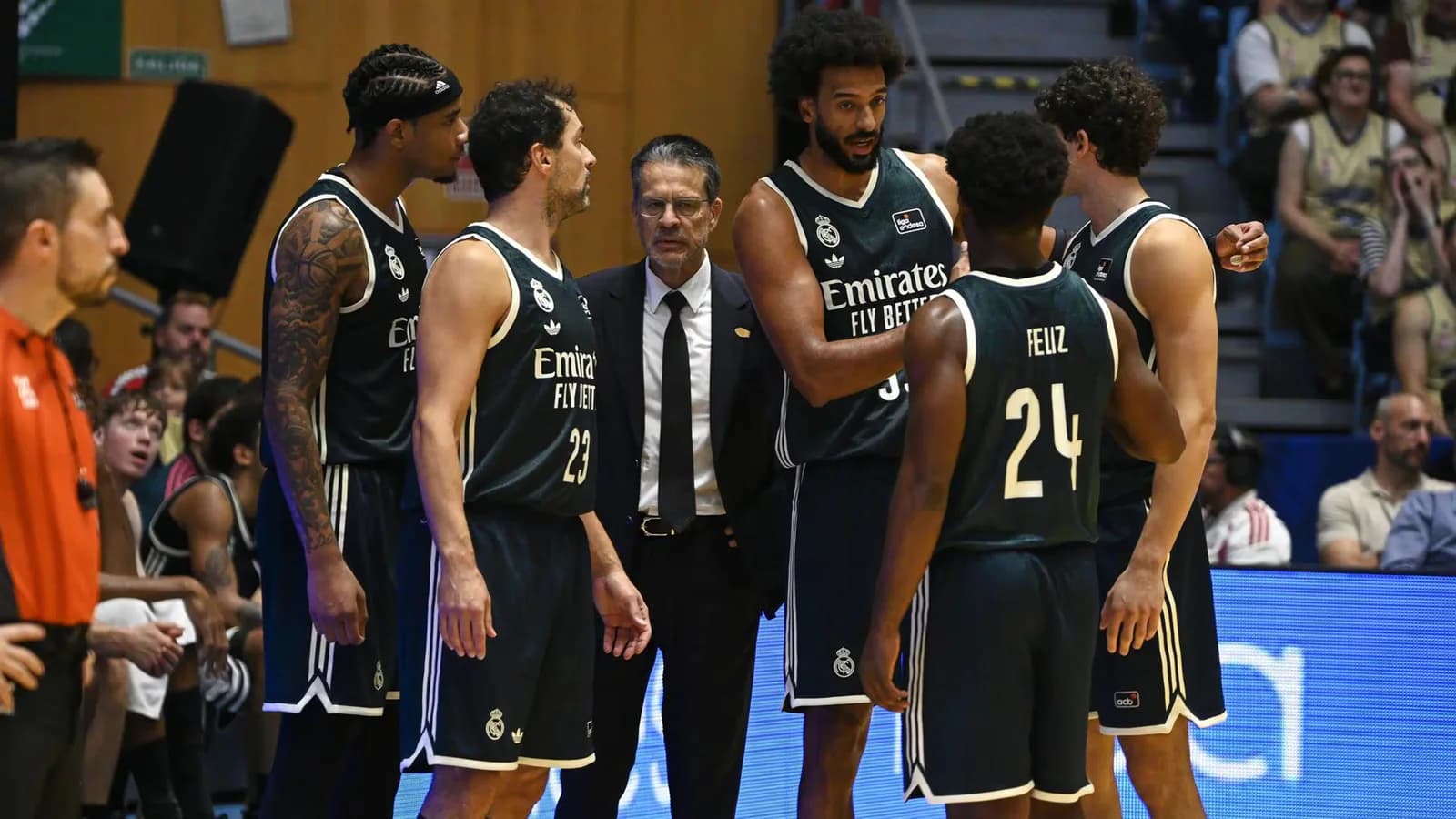 Real Madrid gana en la prórroga y Barcelona pierde ante UCAM Murcia
