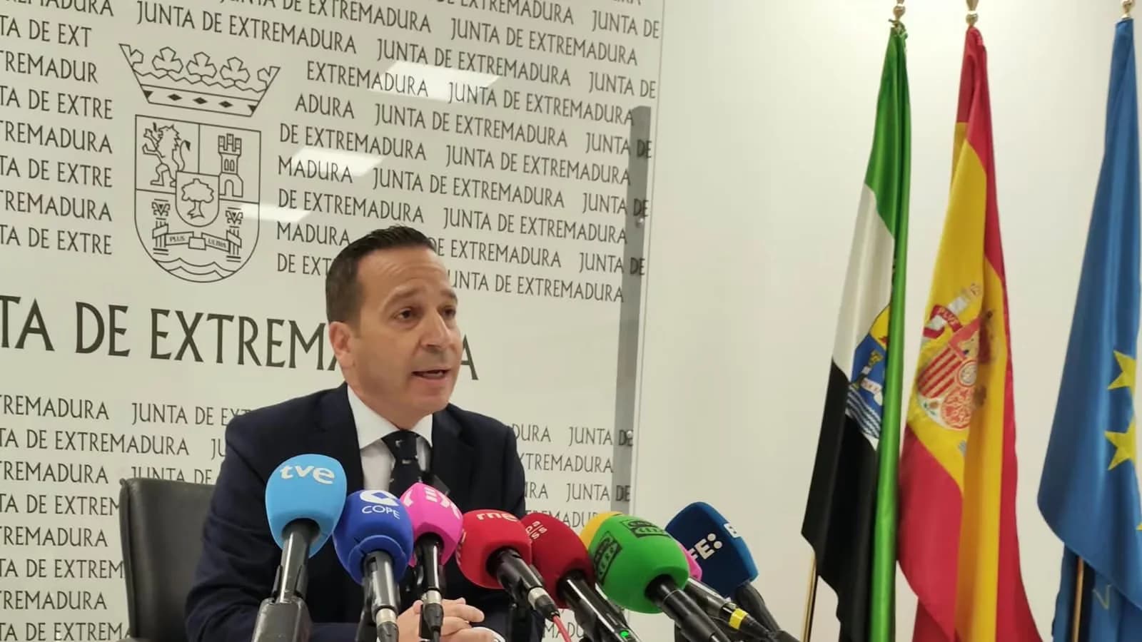 Óscar Fernández Calle respaldó el adelanto electoral y cuestionó al Gobierno de Sánchez