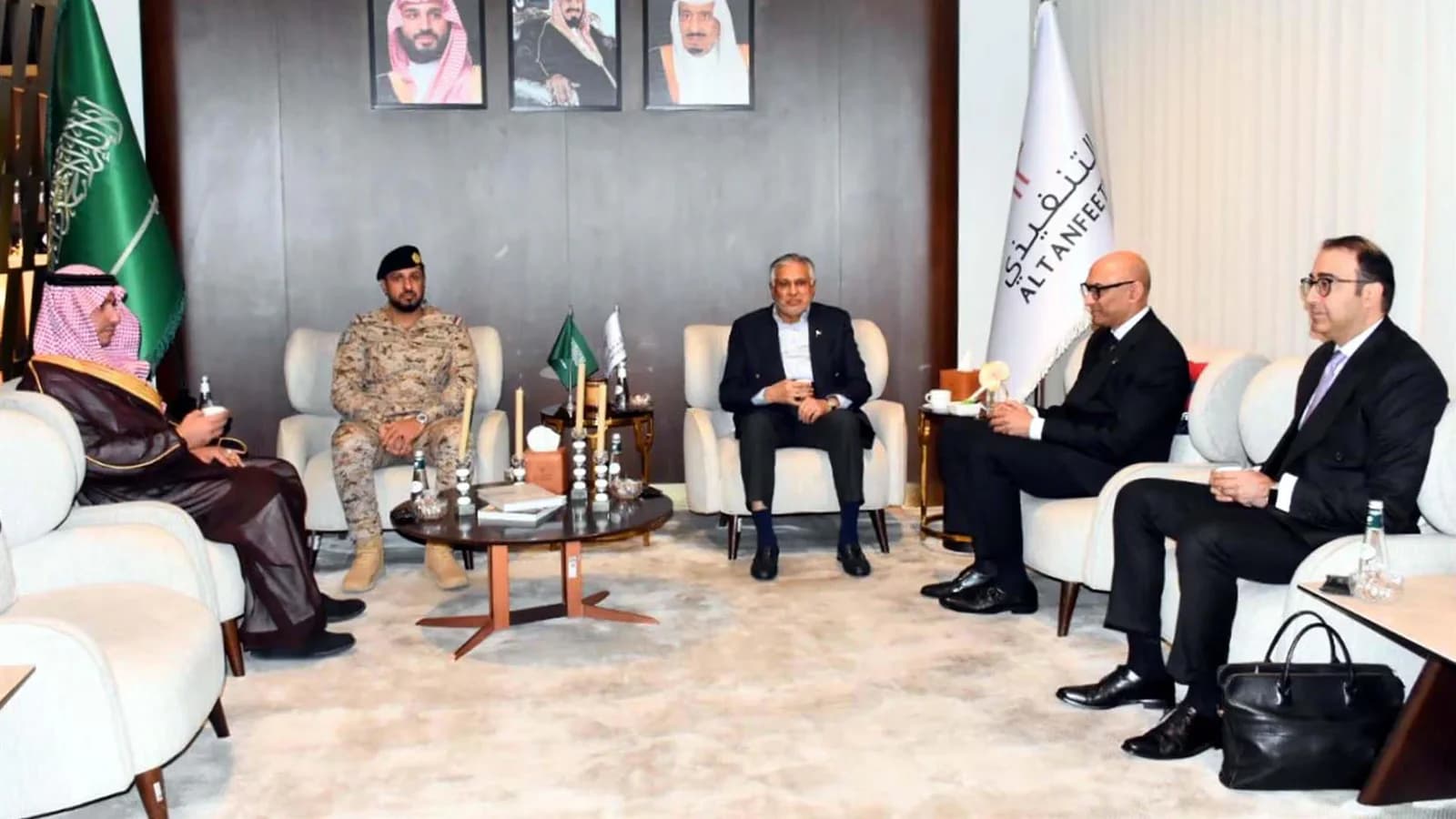 Turquía y Pakistán desplegarán fuerzas en apoyo de Arabia Saudí tras ataques hutíes