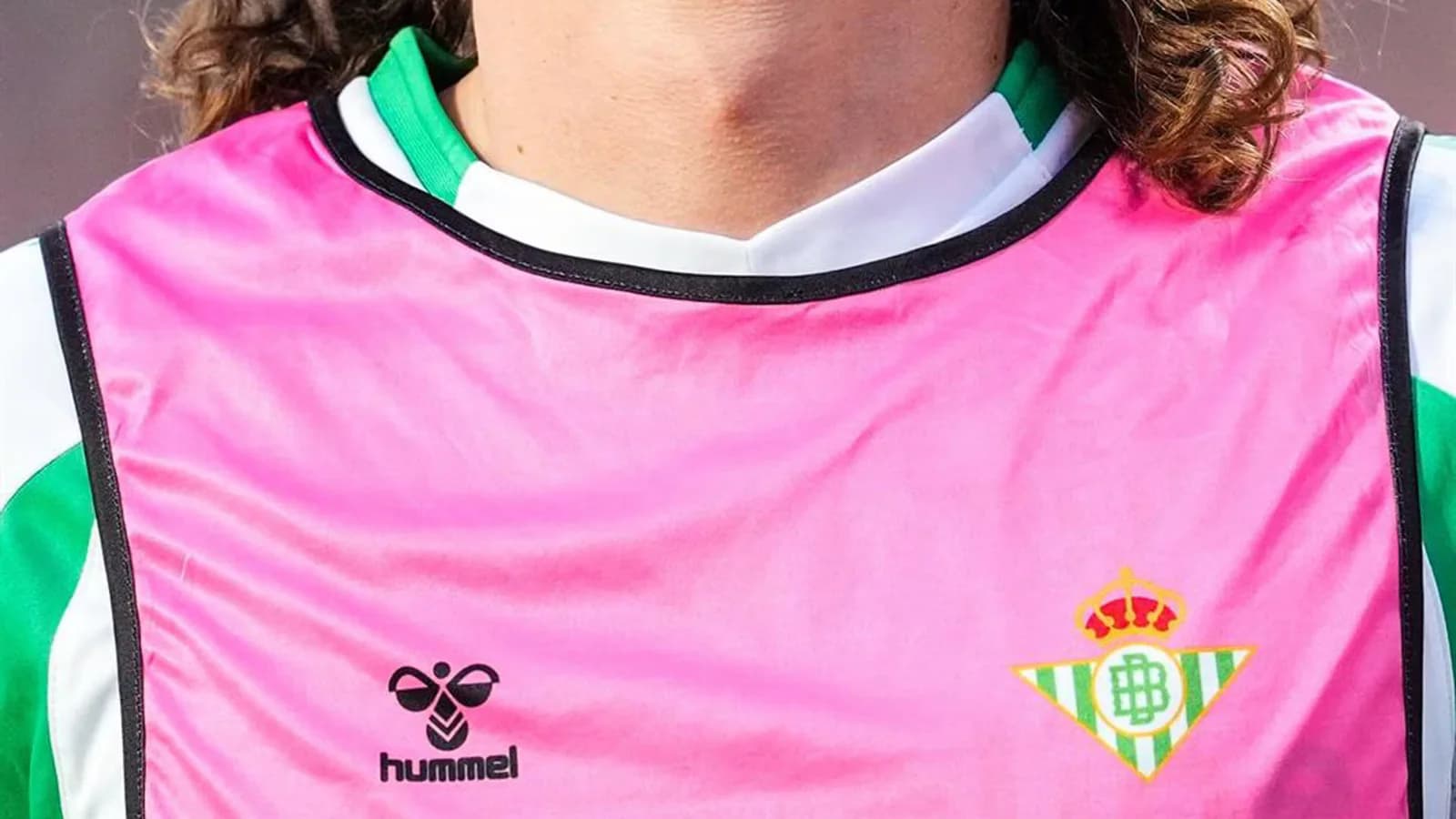 La Fiscalía de Madrid investiga a Mikel Angulo por comentarios homófobos sobre Héctor Bellerín