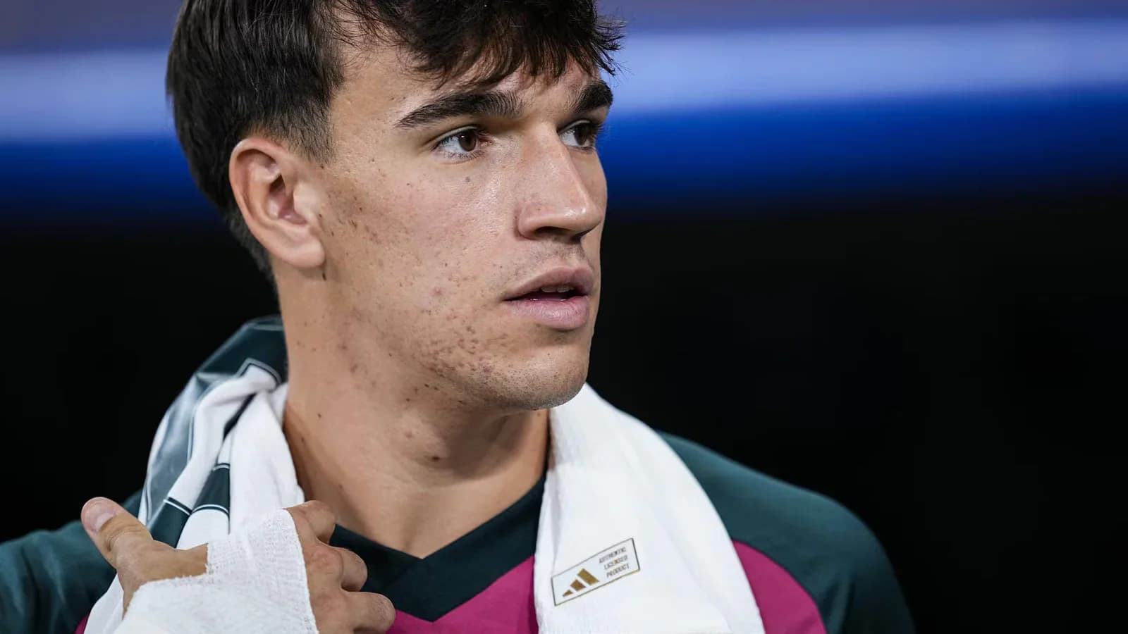 Luis de la Fuente no convocó a Carlos Espí para enfrentar a Croacia